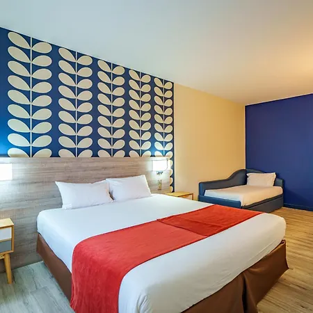 The Originals City, La Saulaie, Saumur Ouest デュエ・ラ・フォンテーヌ