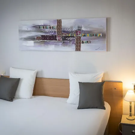 The Originals City, La Saulaie, Saumur Ouest ホテル デュエ・ラ・フォンテーヌ