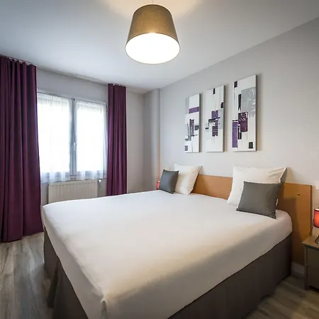 The Originals City, La Saulaie, Saumur Ouest 3* デュエ・ラ・フォンテーヌ