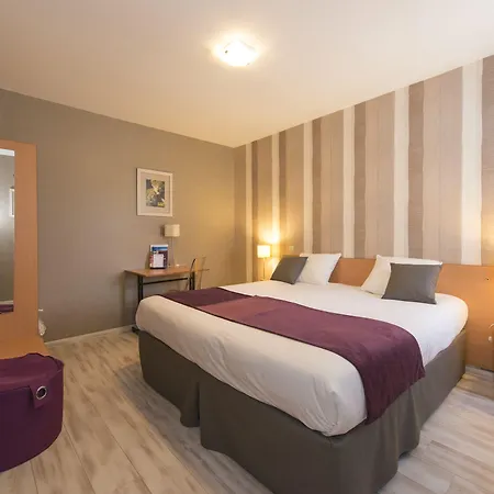 The Originals City, La Saulaie, Saumur Ouest デュエ・ラ・フォンテーヌ