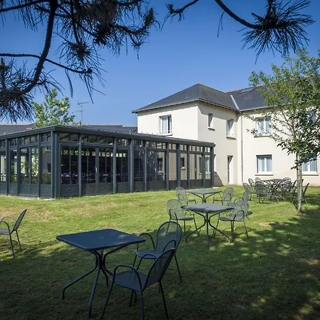 The Originals City, La Saulaie, Saumur Ouest 3* デュエ・ラ・フォンテーヌ