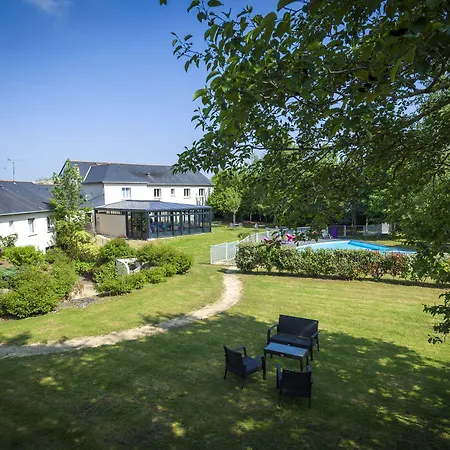 The Originals City, La Saulaie, Saumur Ouest デュエ・ラ・フォンテーヌ