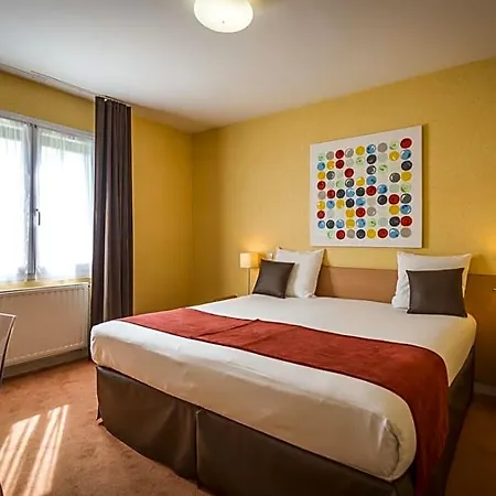 The Originals City, La Saulaie, Saumur Ouest Szálloda 3*