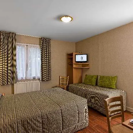 Hotel The Originals City, La Saulaie, Saumur Ouest 3*