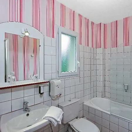 Hotel The Originals City, La Saulaie, Saumur Ouest 3*
