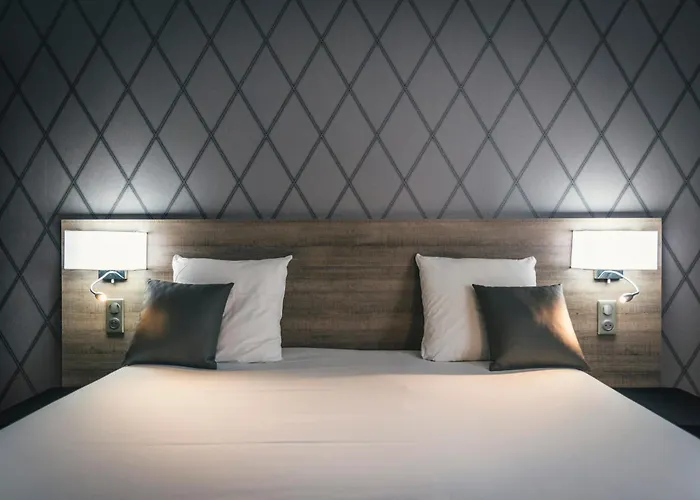 Hotel The Originals City, La Saulaie, Saumur Ouest