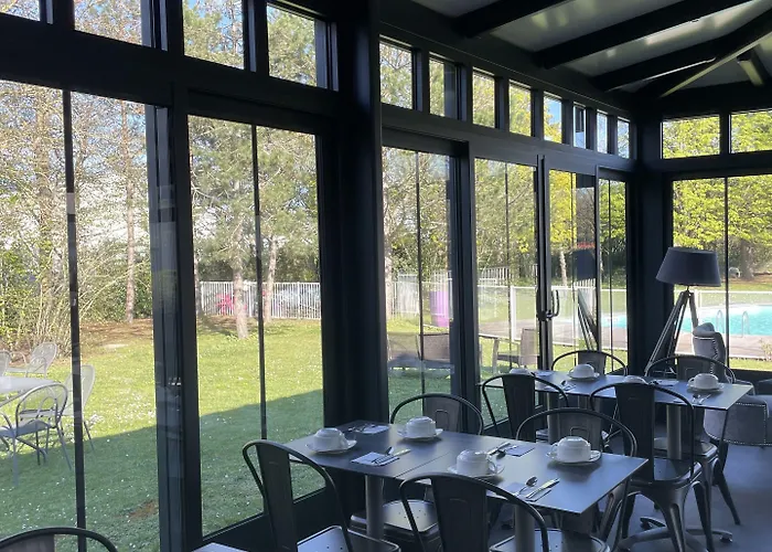 Hotel The Originals City, La Saulaie, Saumur Ouest