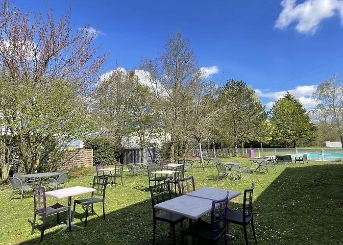 Hotel The Originals City, La Saulaie, Saumur Ouest