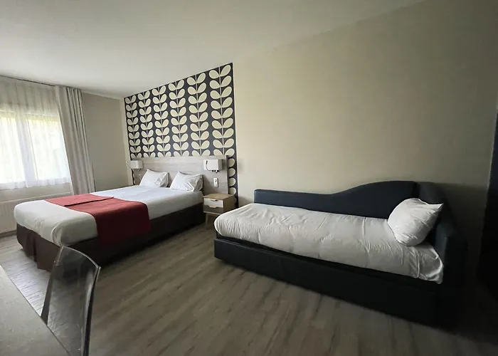 The Originals City, La Saulaie, Saumur Ouest Hotel